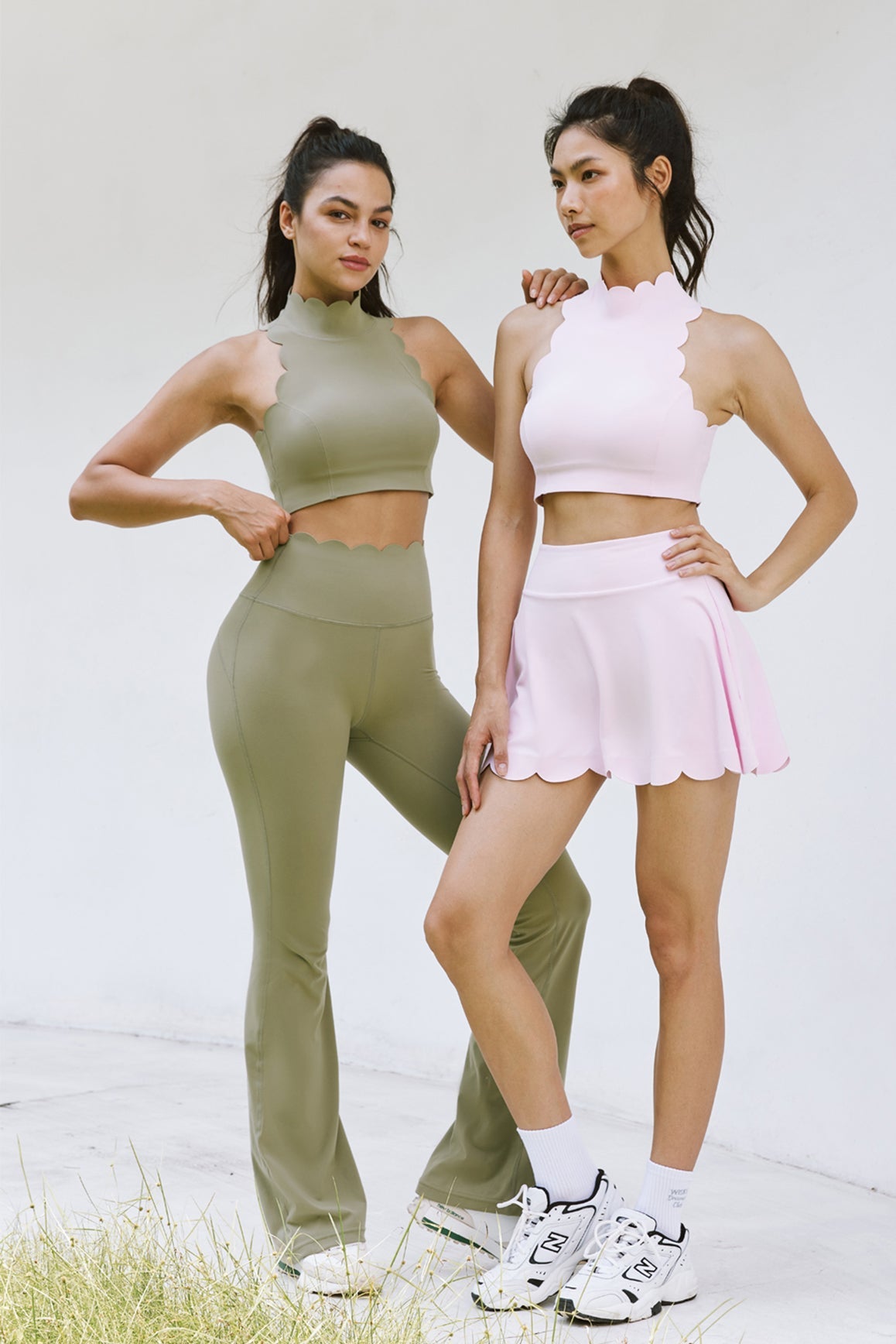 High-Waist Flare Legging