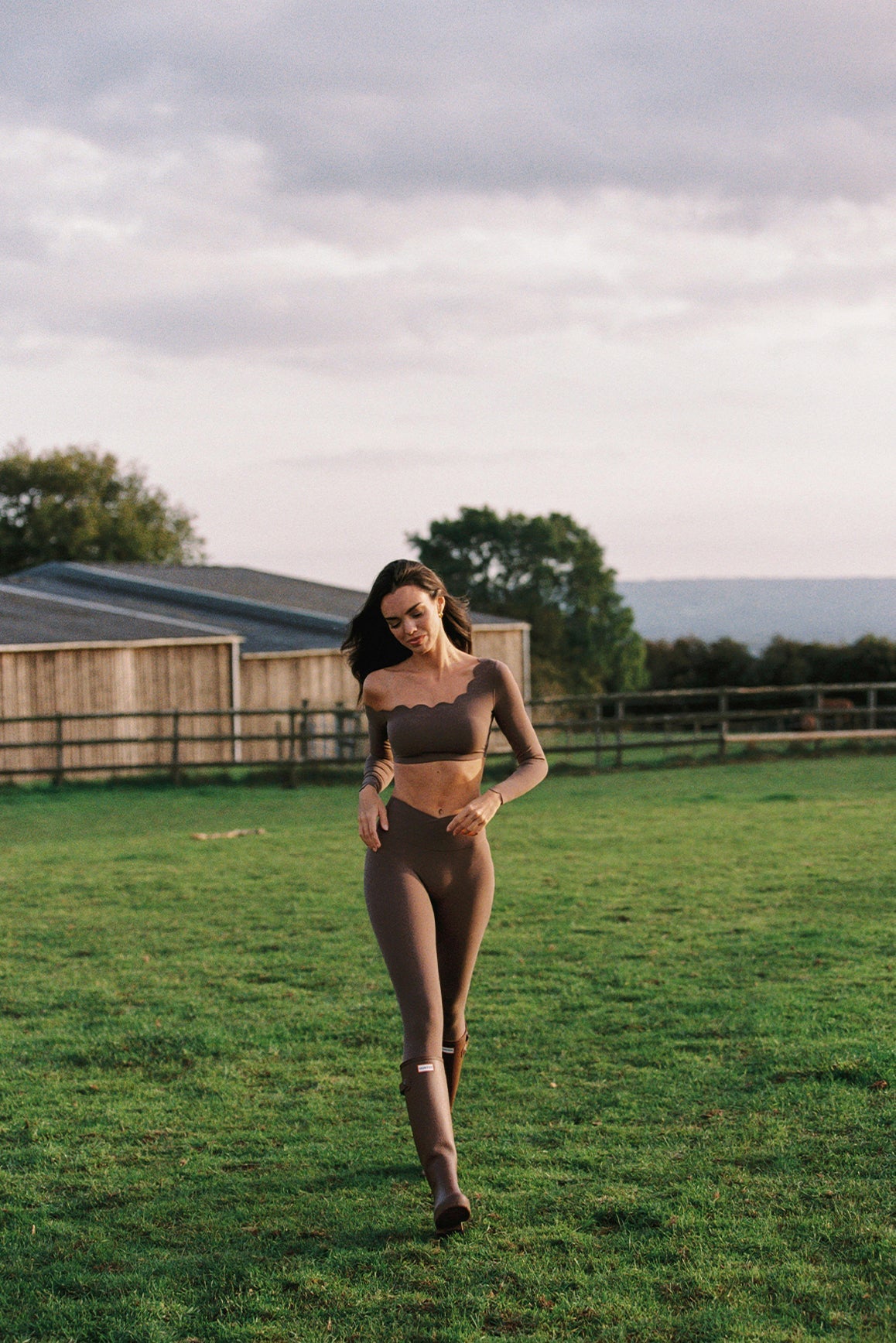 One-shoulder Scallop Long Sleeve Crop Top